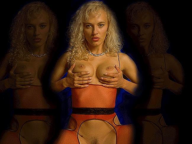 14P KEY - Curly Model 04  Erotic Fotoshooting