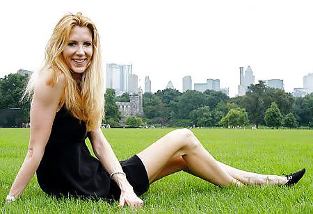 25P I just love jerking off to Ann Coulter