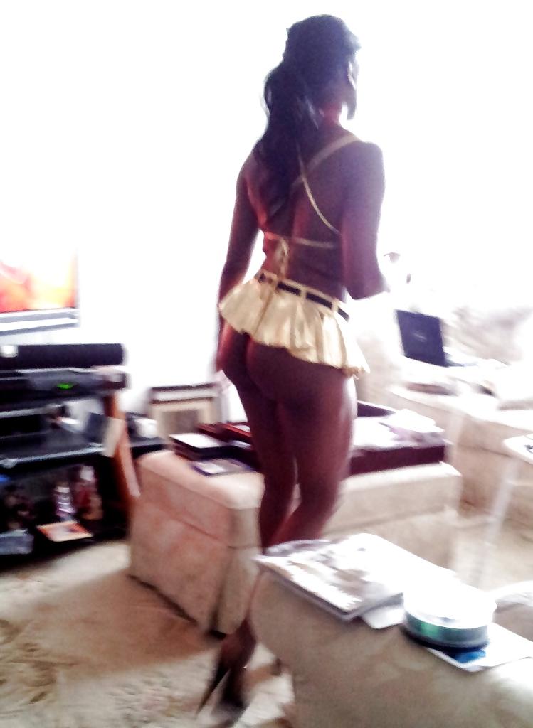 19P Thick Ass Wife