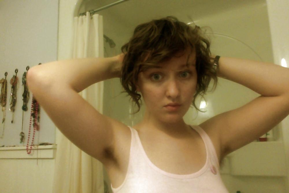 20P Chicks armpit fur 2