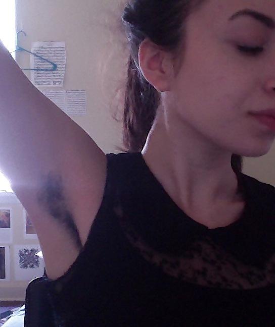 20P Chicks armpit fur 2
