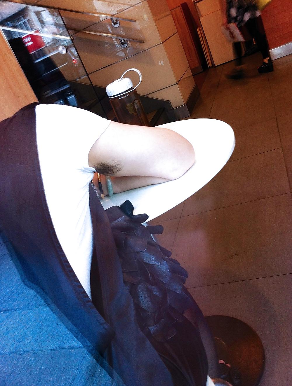 25P Candid Hairy Armpit Photography in China.