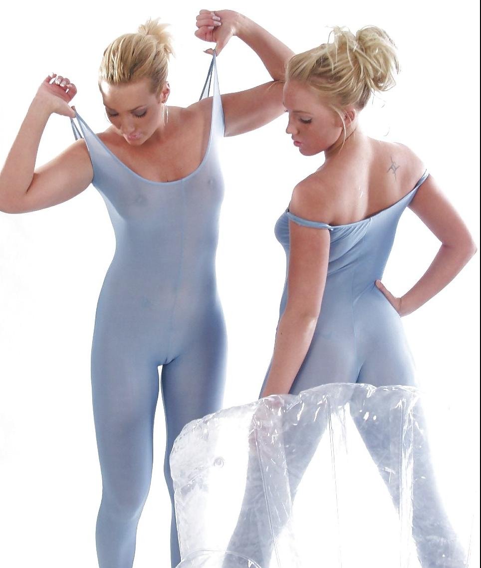 25P Sheer & Tight Clothing