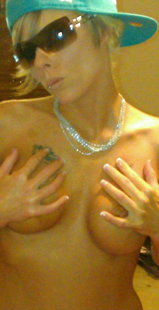 21P Short Haired Blonde MILF