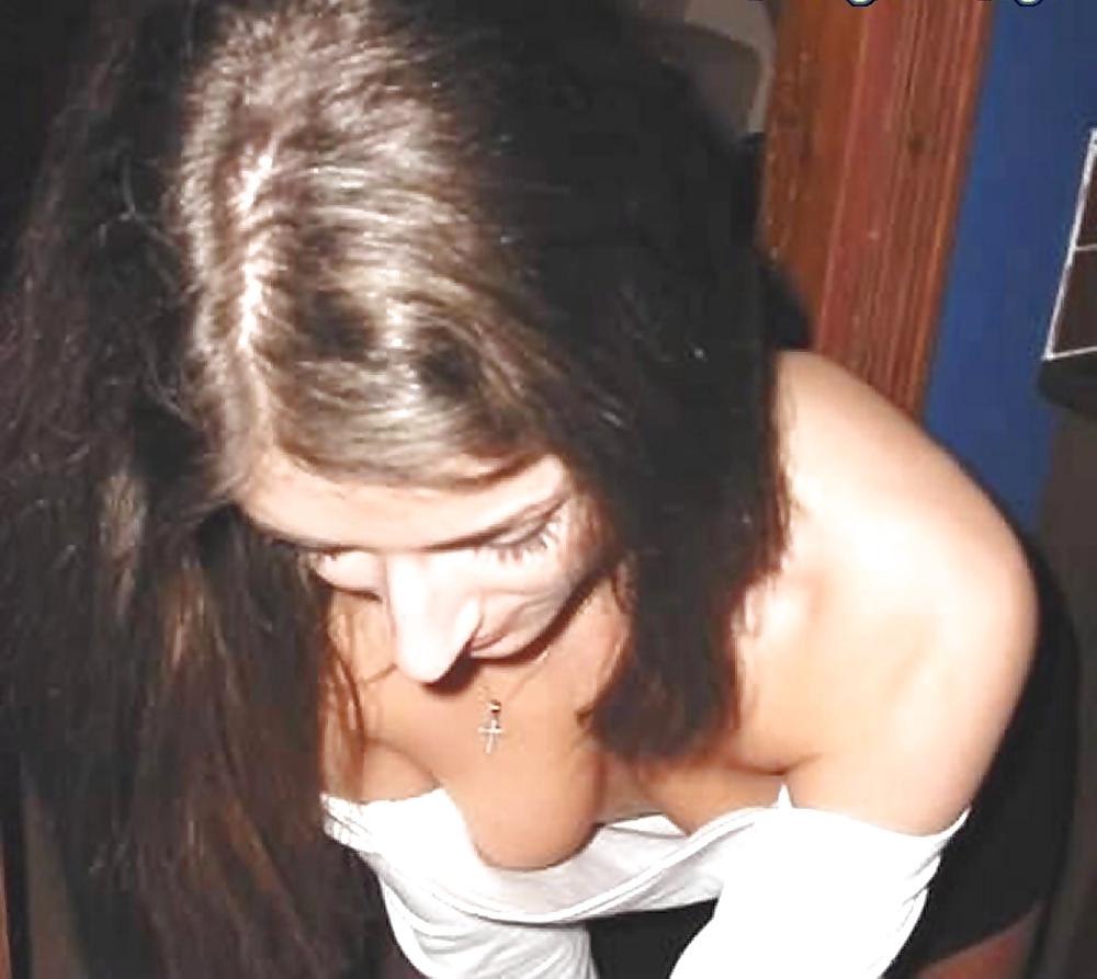 25P Beautiful Nipslip 13 by Voyeur TROC
