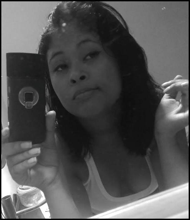 23P SELF SHOT IN THE MIRROR