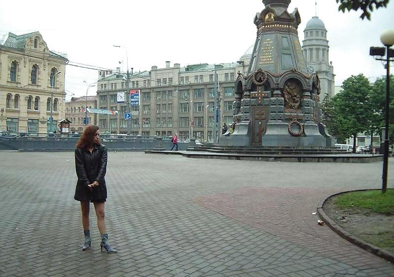 13P Nude Jewish Girl Walking In Streets #2