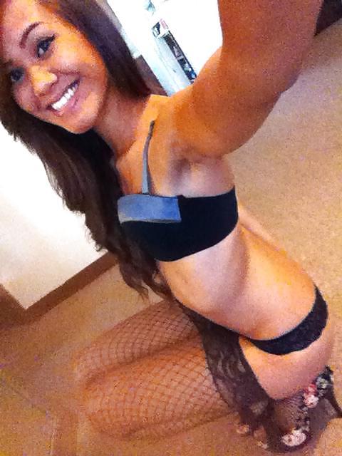 25P Some military wife likes showing off her body 