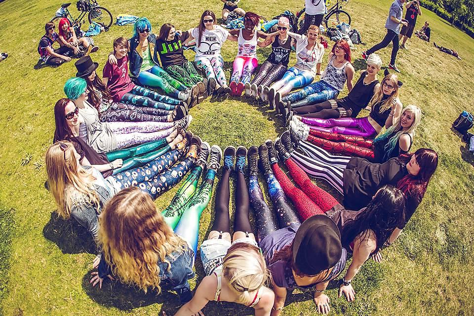 23P Black Milk Leggings