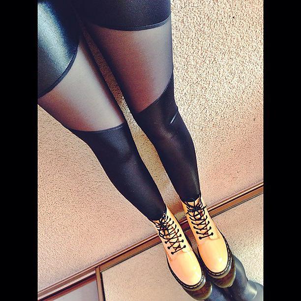 23P Black Milk Leggings