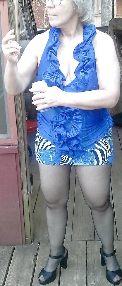 12P Gray Haired Whore