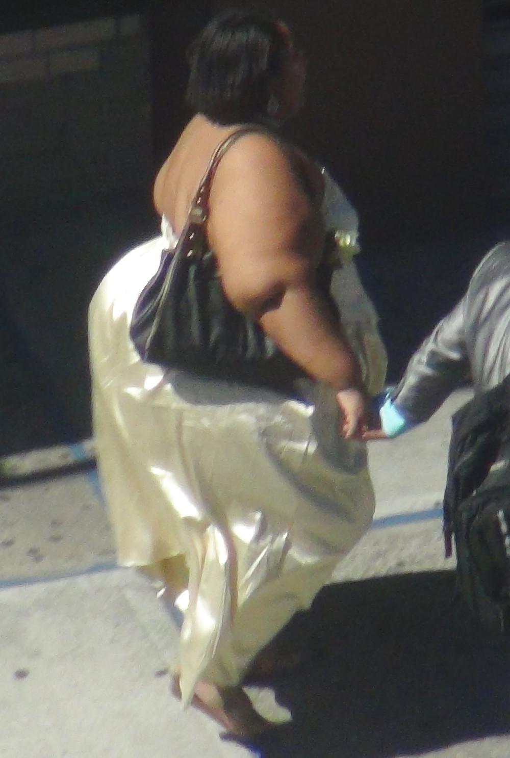 5P Sexy Bald and Fat Black Girls and Sluts