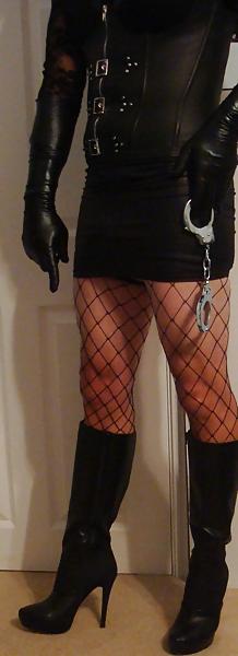 9P Mistress Sadie