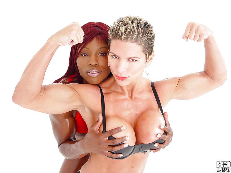 23P Muscle mistress
