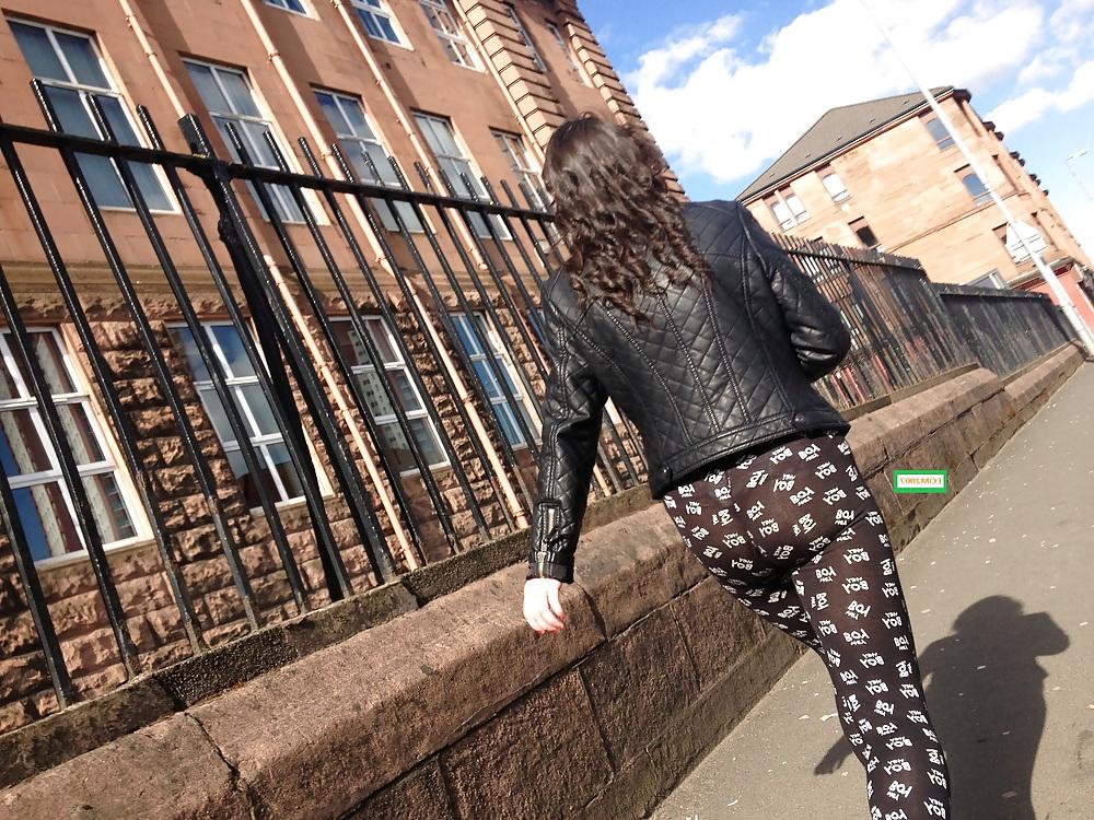 8P Glasgow - Leggings & Thong