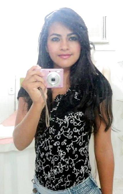20P Brazilian girl: karen