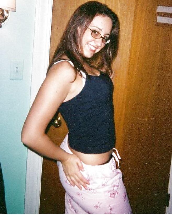 25P Thick Girls in Tight Clothes