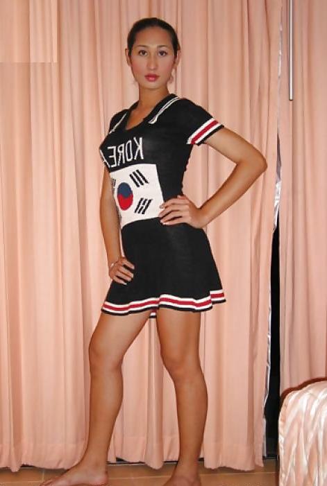 17P Tranny Cheerleaders