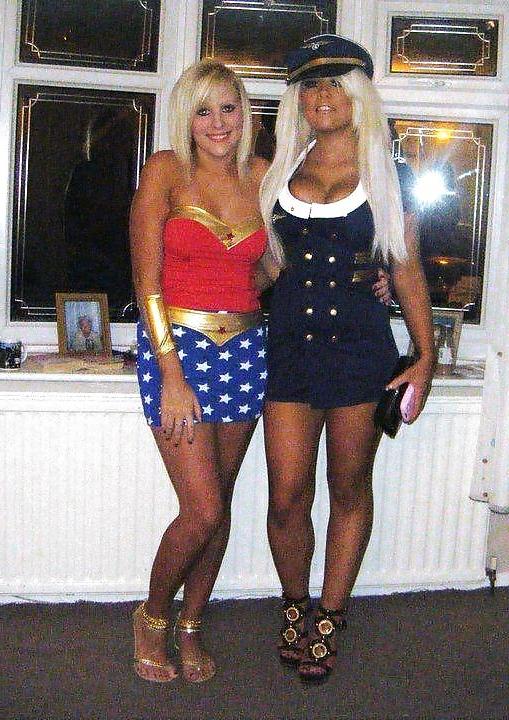 25P Blonde bimbo