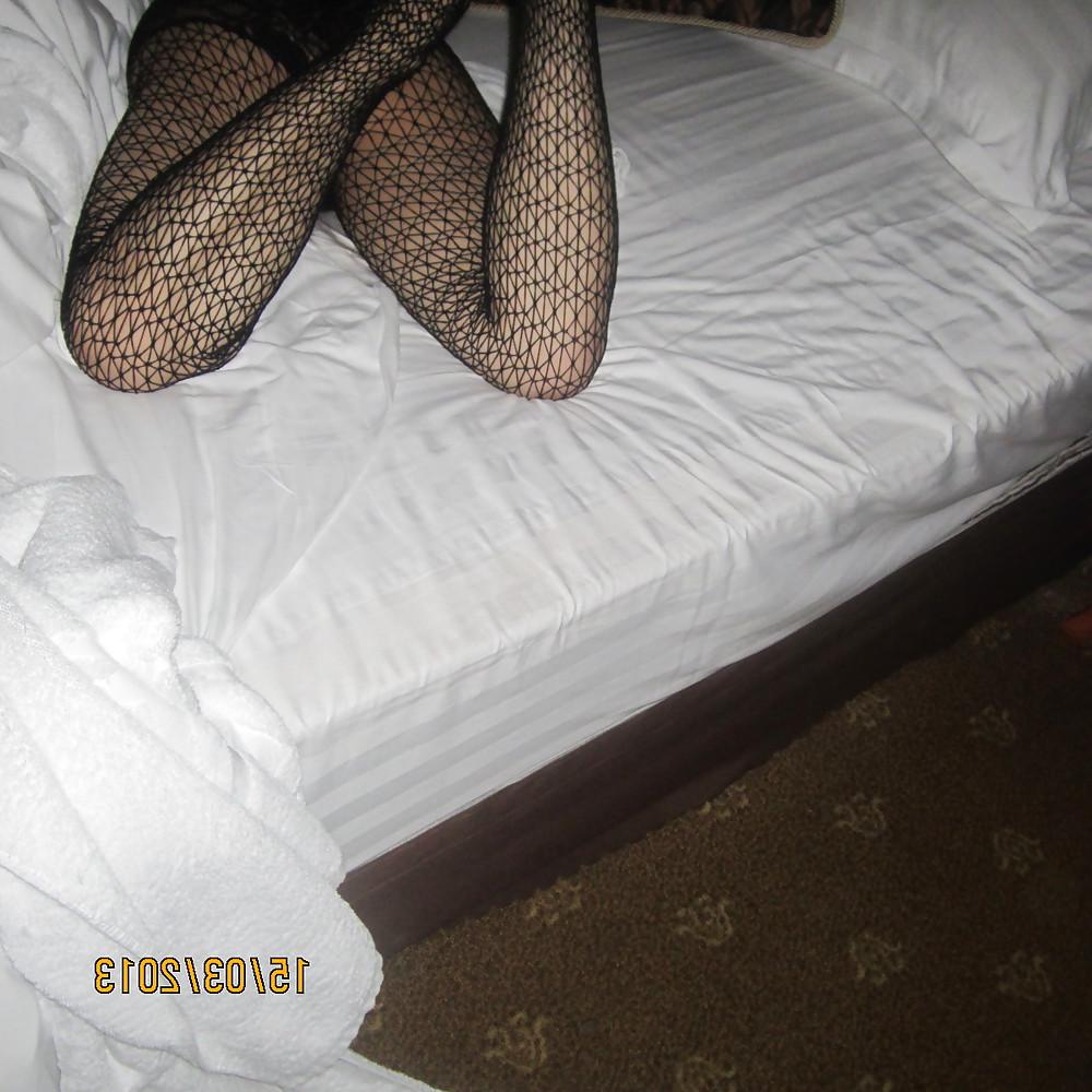12P Baby W - In  Her Birthday Gift FishNets - 