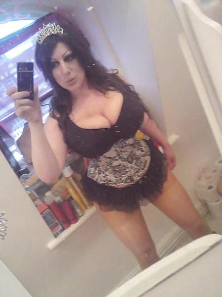 25P Ugly big tit milf bimbo