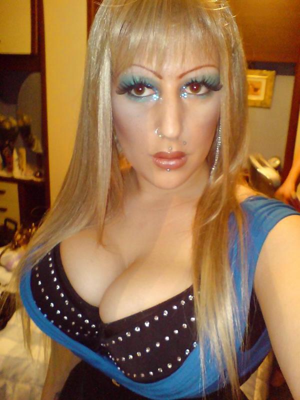 25P Ugly big tit milf bimbo