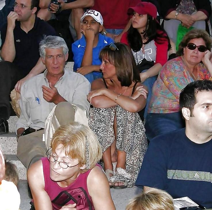 18P Public Viewing -204-