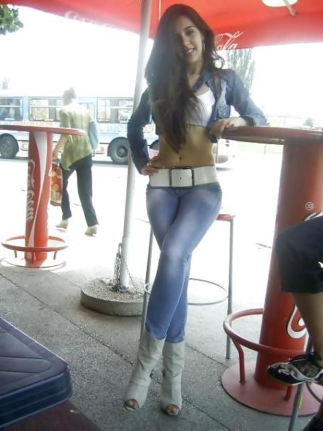 25P Queens in Jeans LVXXXX