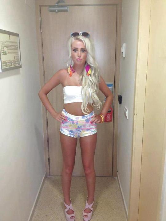 25P Trashy BIMBO TEEN Cock Hardener