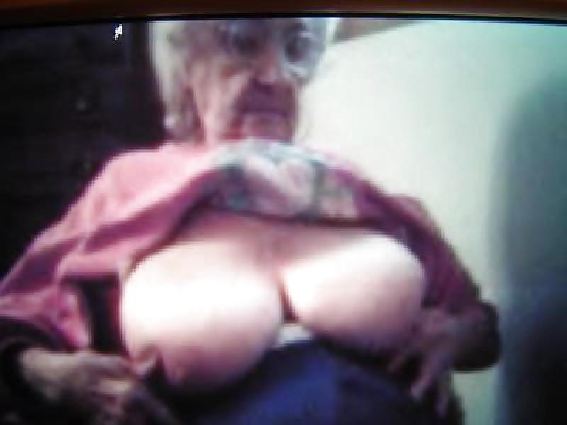25P Old fat sexy