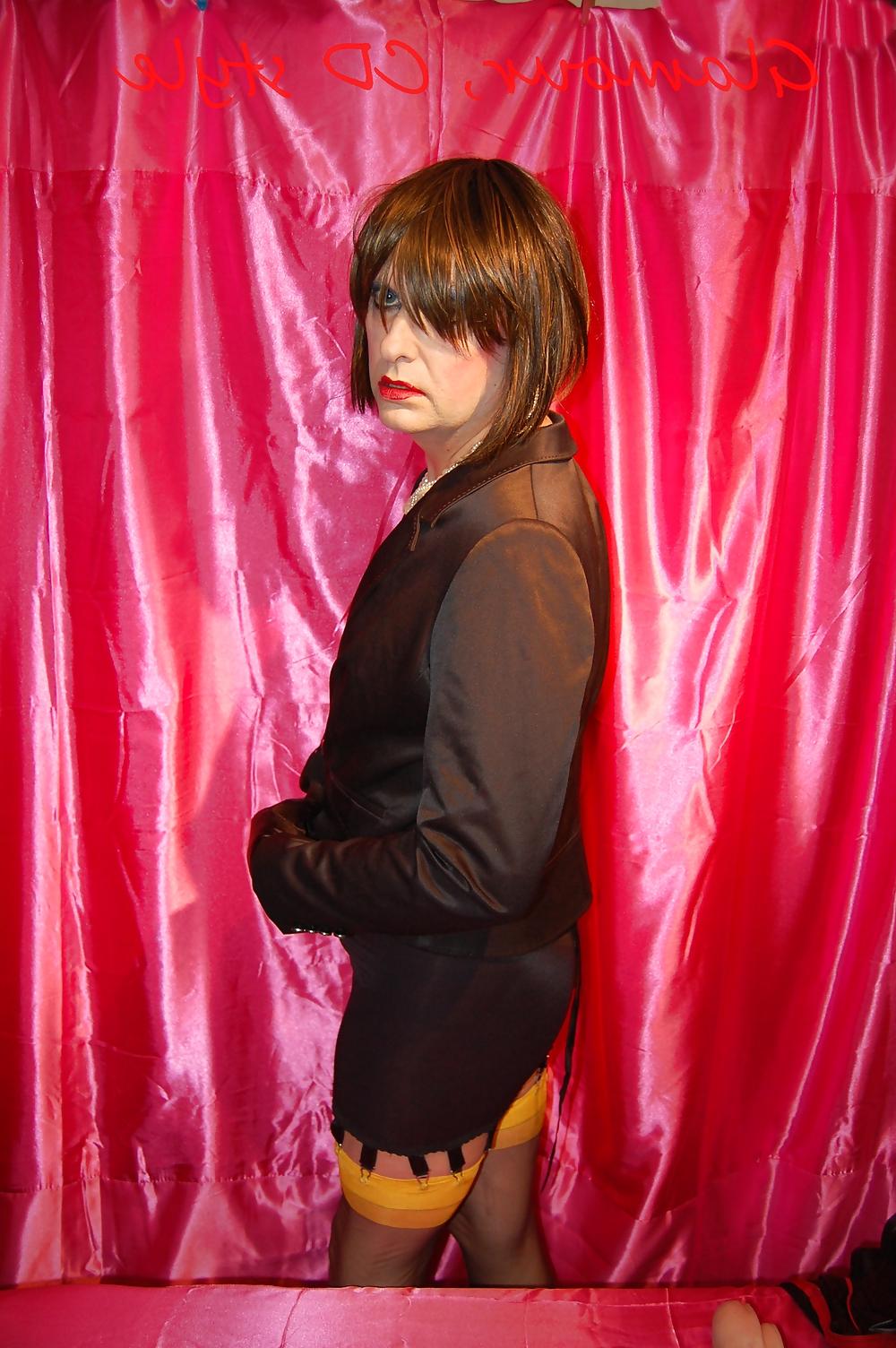 11P Glamour, CD style