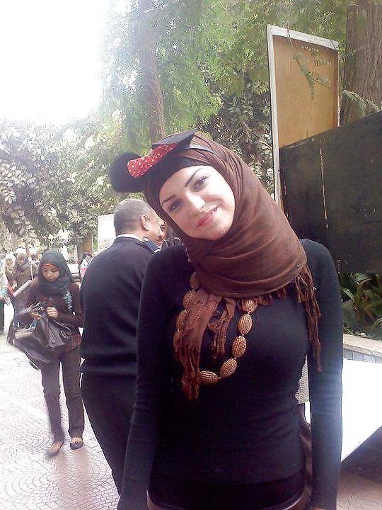 11P Private hijabi sluts pics