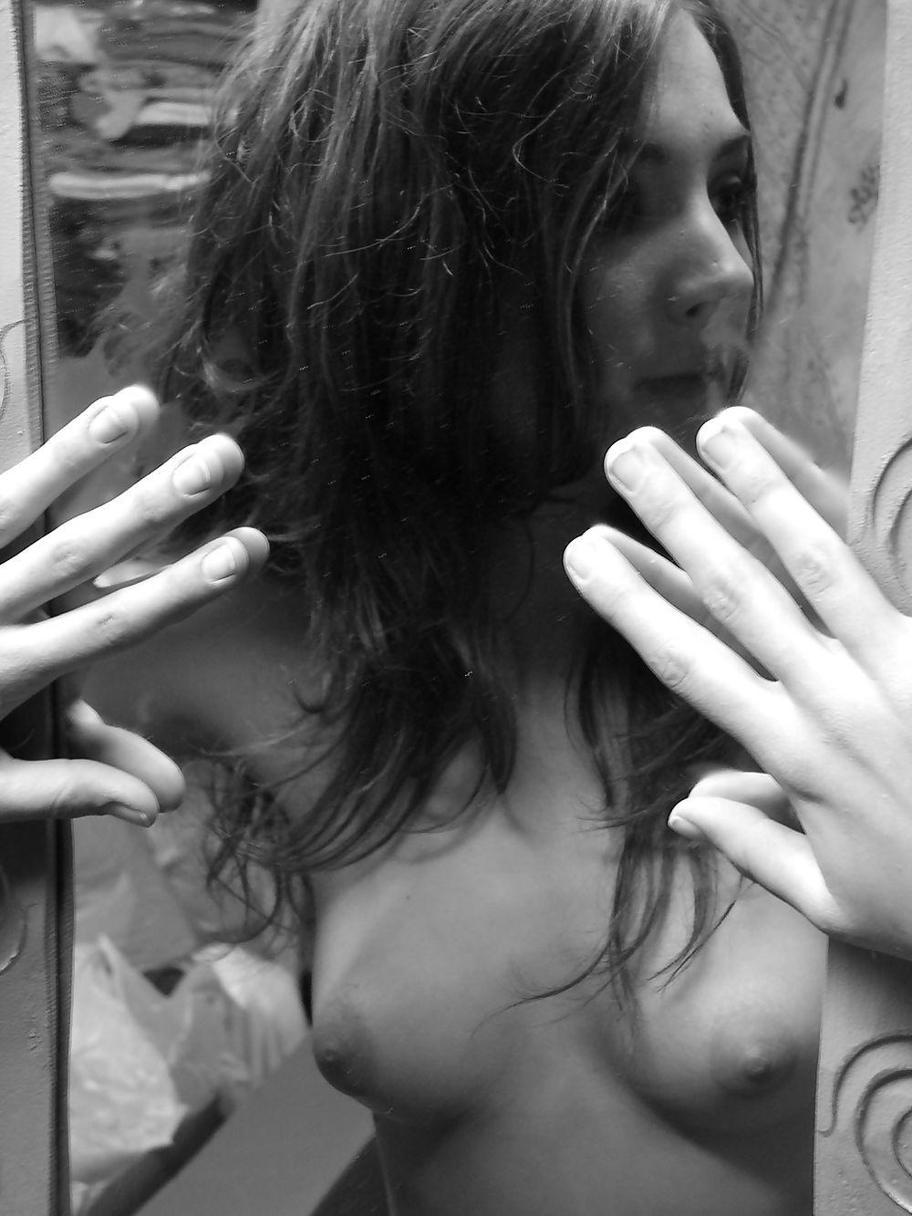 25P Puffy Teen BW nice titts!