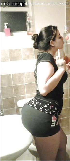 15P Curvy sexy girls