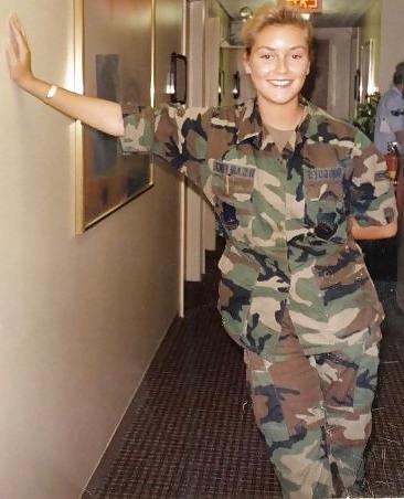 7P Army Milf Michelle
