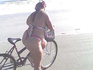 11P Mature Brazilian Lady on the beach