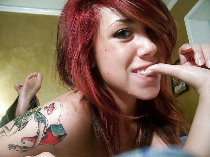 12P Cute Red Head