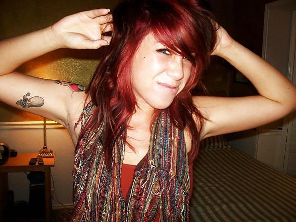 12P Cute Red Head