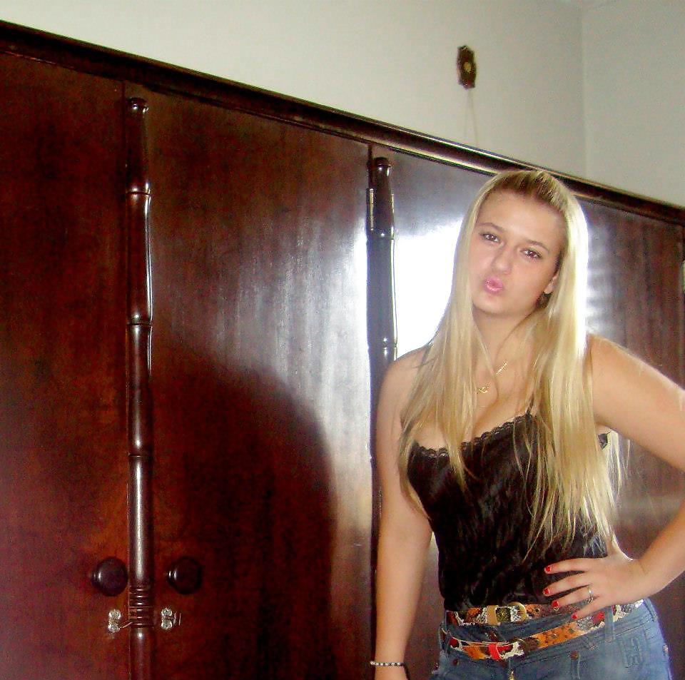 25P Blonde Brazilian - CUM and COMMENT, please