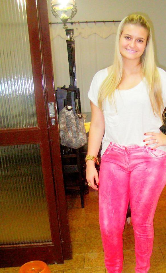 25P Blonde Brazilian - CUM and COMMENT, please