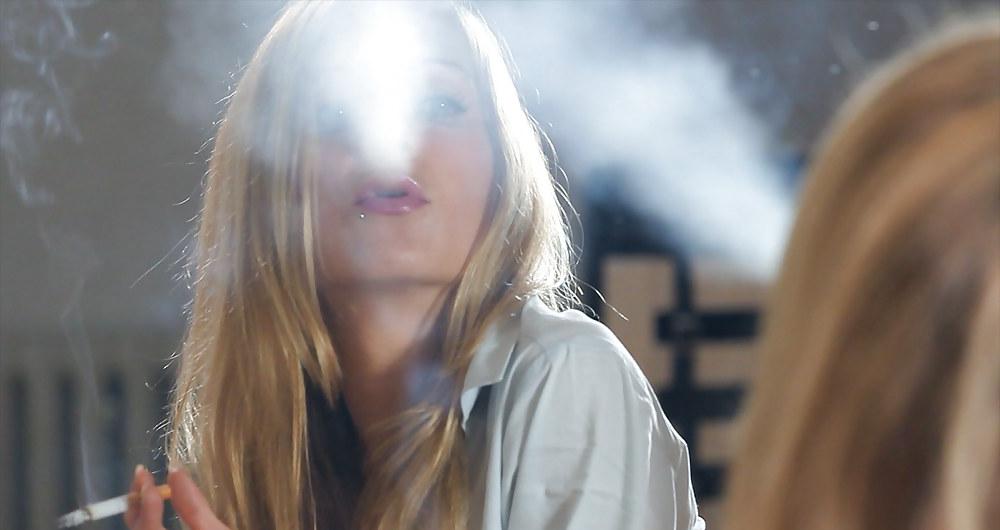 25P Glamour Smoking: Franchezca