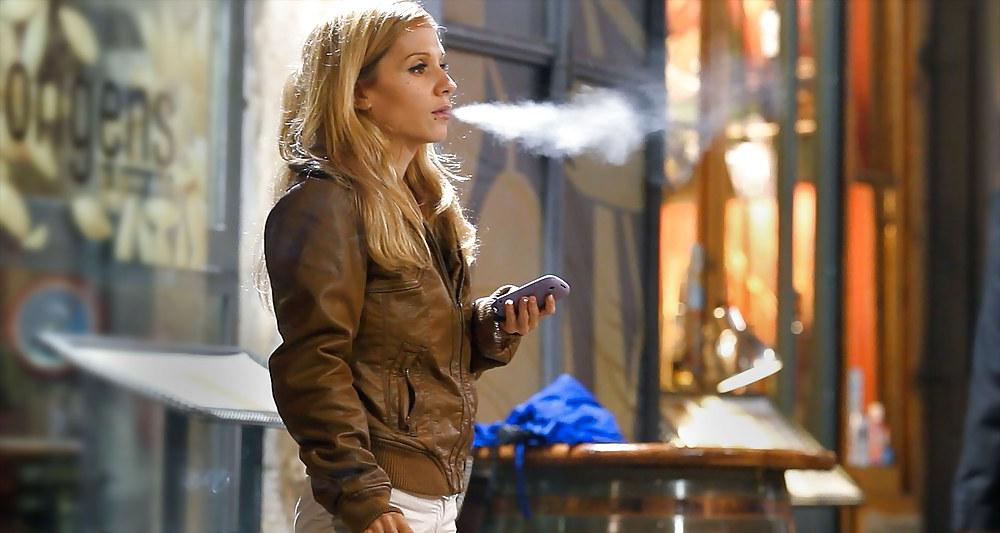 25P Glamour Smoking: Franchezca