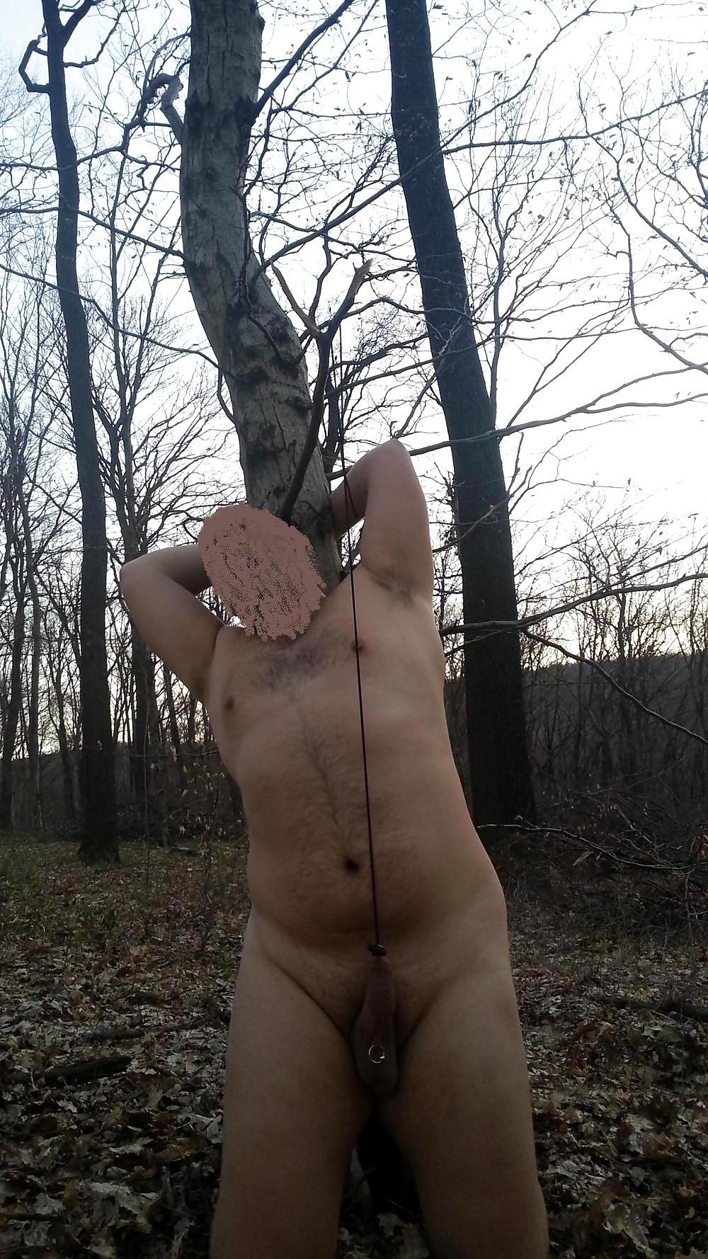 5P Bisexual slave in the forest