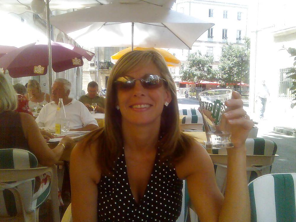 25P Bisexual UK Mature Wife