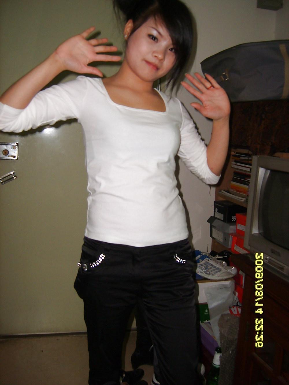 25P Chinese young teen slut