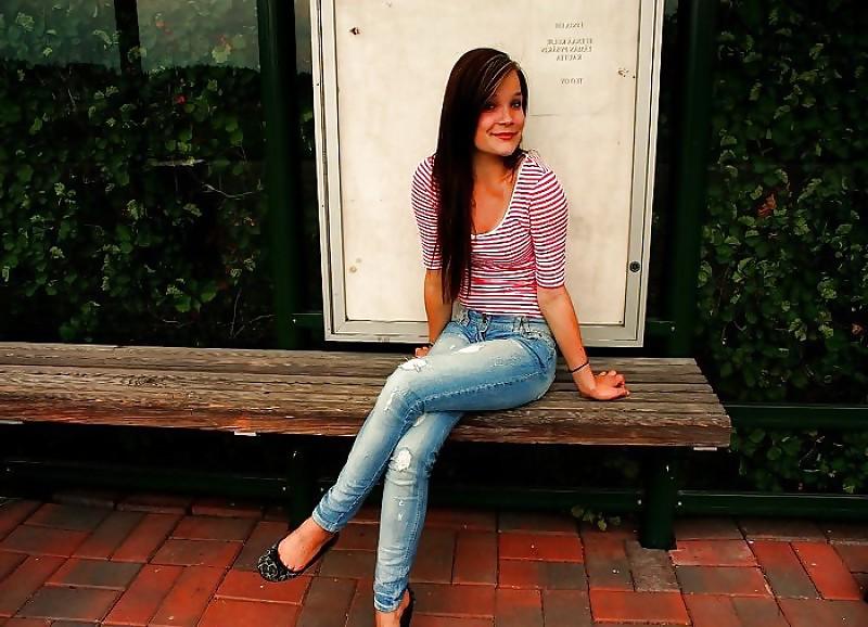25P Queens in Jeans LVXXXVIII