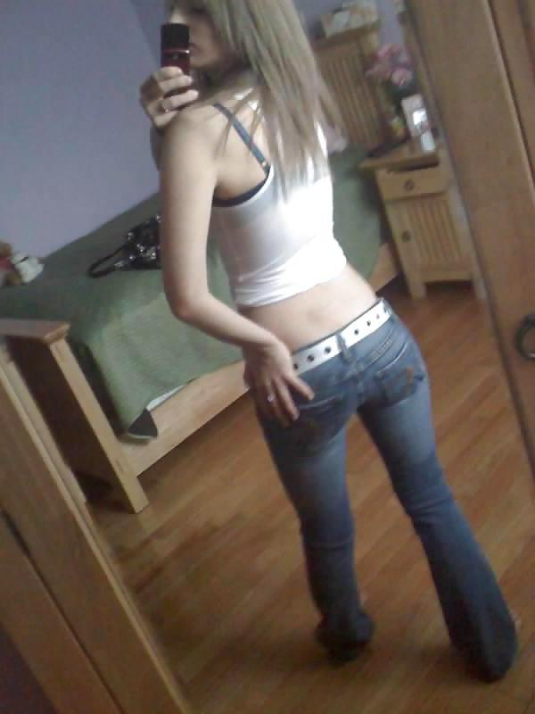 25P Queens in Jeans LVXXXVI