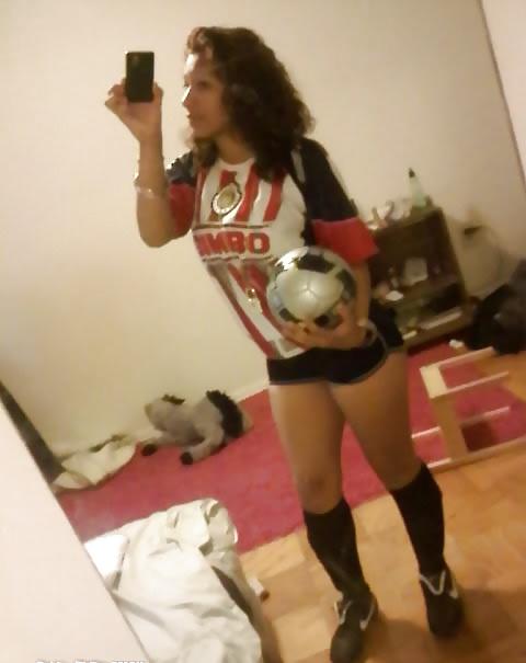 25P Thick latin mami