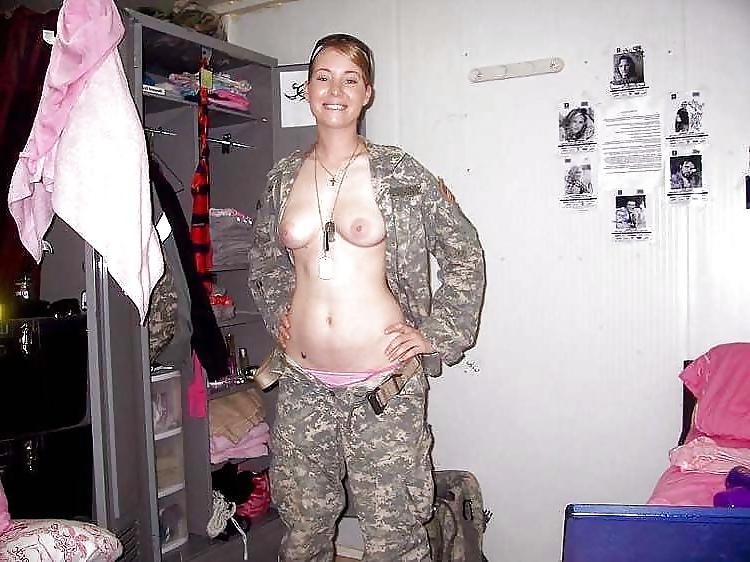 25P Mixed Military Muck