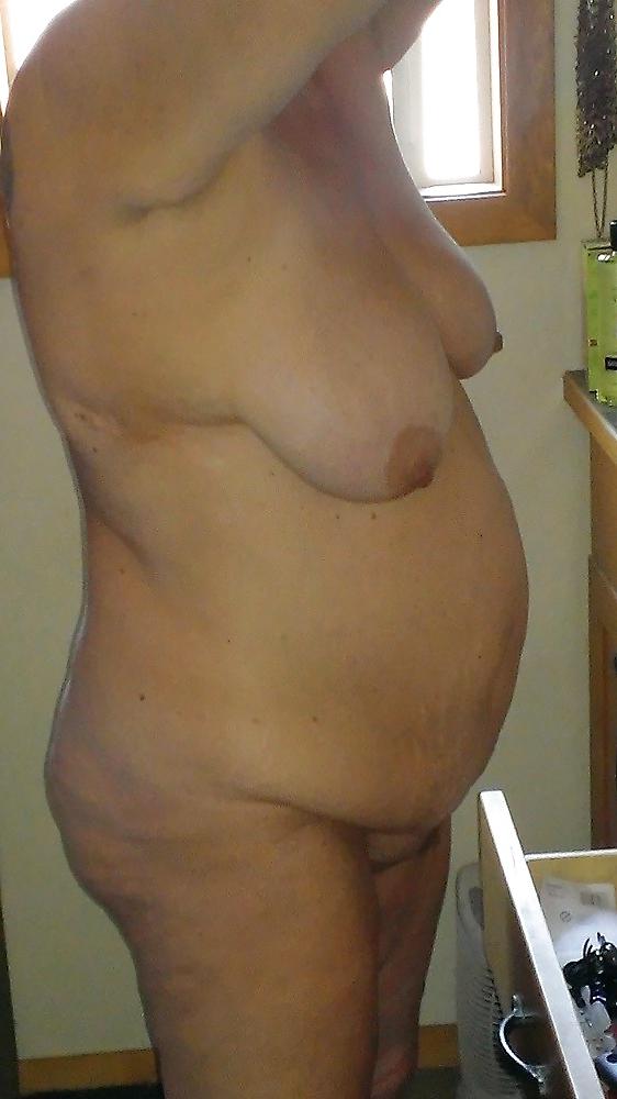 24P Frau Marta, 61 Jahre alt, hat eine stinkende fette Muschi
